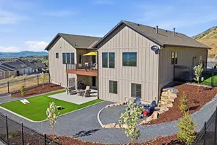 810 E Spg Crk Pkwy, Providence, UT 84332 - Photo 39