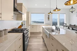 810 E Spring Parkway, Providence, UT 84332 - Photo 9