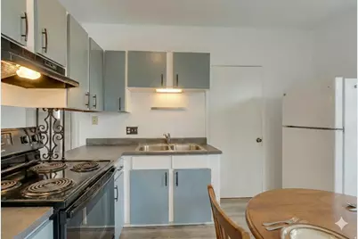 222 W Center St S, Midvale, UT 84047 - Photo 3