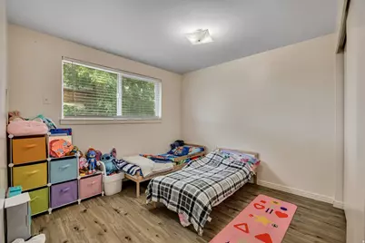 222 W Center St S, Midvale, UT 84047 - Photo 19