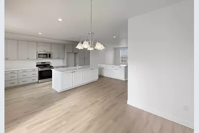 7061 W South Jordan Pkwy #389, South Jordan, UT 84009 - Photo 3