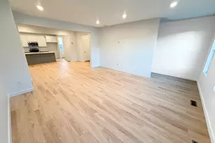 873 S Mathilda Dr, Saratoga Springs, UT 84045 - Photo 11