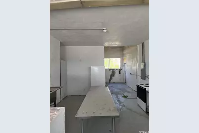 1939 E Main St, Wellington, UT 84542 - Photo 5