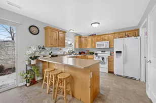 708 N Black Horse Loop Loop E, Spanish Fork, UT 84660 - Photo 19