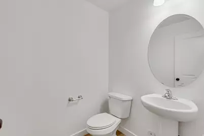 2602 N 2125 W #150, Clinton, UT 84015 - Photo 3