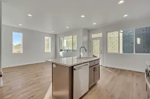 6888 S Survey Peak Ln, West Jordan, UT 84081 - Photo 3