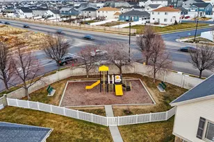 686 N Black Horse Loop E, Spanish Fork, UT 84660 - Photo 11