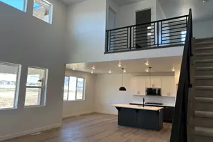 12842 S Bigwig Dr, Herriman, UT 84096 - Photo 11