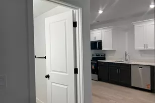 12842 S Bigwig Dr, Herriman, UT 84096 - Photo 29