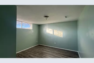 4801 S 4015 W, Taylorsville, UT 84129 - Photo 11