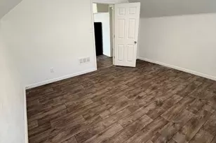 390 E 2700 S, South Salt Lake, UT 84115 - Photo 7