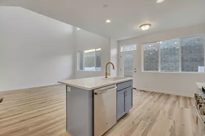 6880 S Survey Peak Lane #303, West Jordan, UT 84081 - Photo 7