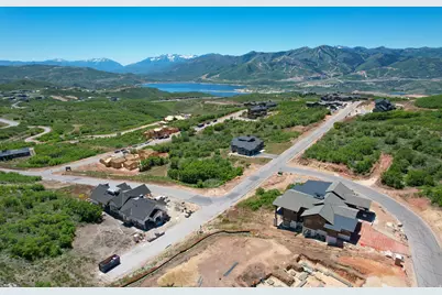 2273 E Perches Dr, Hideout, UT 84036 - Photo 9