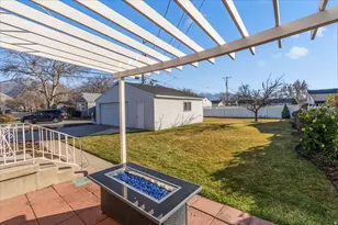 1664 Hillcrest Ave E, Salt Lake City, UT 84106 - Photo 7