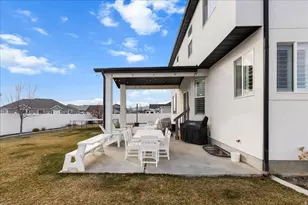 348 E Coventry Way, Stansbury Park, UT 84074 - Photo 15