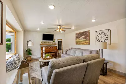 315 Emery Ave, Castle Dale, UT 84513 - Photo 5