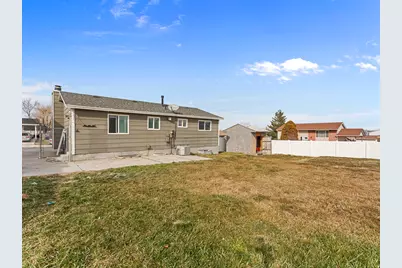 3621 S Patriot Dr W, Magna, UT 84044 - Photo 5