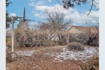 5142 S 300 E, Washington Terrace, UT 84405 - Photo 5