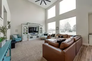 10676 S Urban Ridge Cv W, South Jordan, UT 84095 - Photo 9