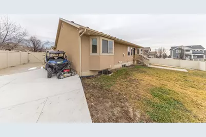 2529 N 1000 E, Layton, UT 84041 - Photo 31