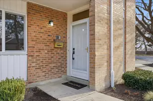 725 E 3 Fountains Cir, Murray, UT 84107 - Photo 3