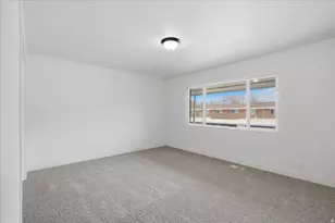 725 E 3 Fountains Cir, Murray, UT 84107 - Photo 25