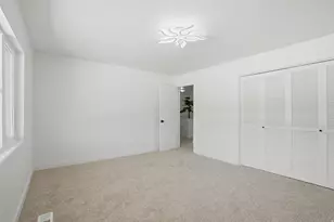 725 E 3 Fountains Cir, Murray, UT 84107 - Photo 23