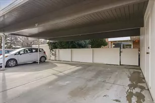 725 E 3 Fountains Cir, Murray, UT 84107 - Photo 43