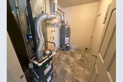 6289 S 2200 W, Taylorsville, UT 84129 - Photo 29