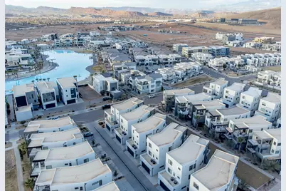 756 W Sapphire Ln, Saint George, UT 84790 - Photo 75