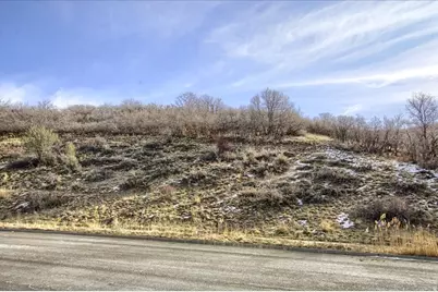 4031 Mountain Oaks Dr #308, Bountiful, UT 84010 - Photo 7