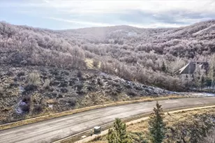 4031 Mountain Oaks Dr, Bountiful, UT 84010 - Photo 15