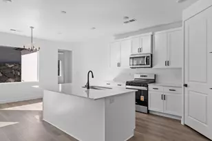 1819 W 350 N, Hurricane, UT 84737 - Photo 13