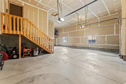 2581 W 2825 N, Farr West, UT 84404 - Photo 19