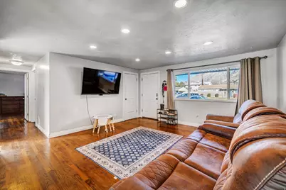 998 E 40 N, Springville, UT 84663 - Photo 3