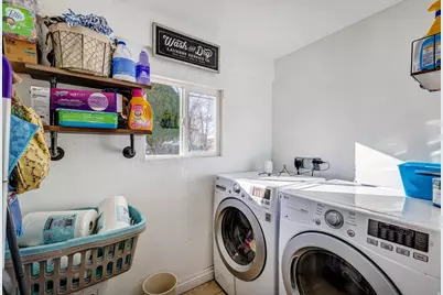 998 E 40 N, Springville, UT 84663 - Photo 7