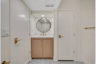 10158 S Buttercup Dr, Sandy, UT 84092 - Photo 41