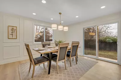 10158 S Buttercup Dr, Sandy, UT 84092 - Photo 9