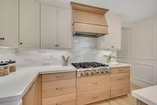 10158 S Buttercup Dr, Sandy, UT 84092 - Photo 13