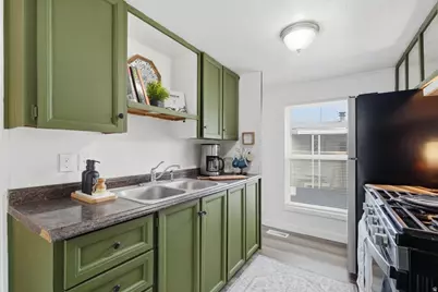 5100 1050 #J213, Riverdale, UT 84405 - Photo 11