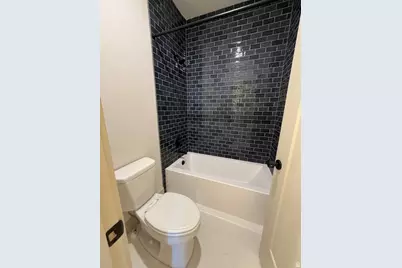 533 W South Temple St #309, Tooele, UT 84074 - Photo 17