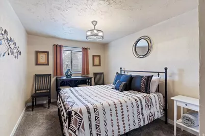 380 E 1500 S, Bountiful, UT 84010 - Photo 27