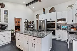 380 E 1500 S, Bountiful, UT 84010 - Photo 11