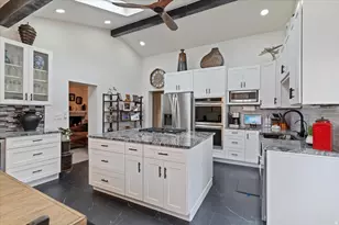 380 E 1500 S, Bountiful, UT 84010 - Photo 9