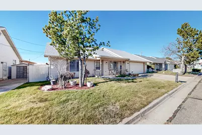 5547 S 2150 W, Roy, UT 84067 - Photo 29