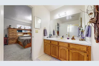 5547 S 2150 W, Roy, UT 84067 - Photo 21