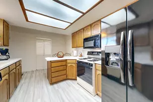 5547 S 2150 W, Roy, UT 84067 - Photo 11