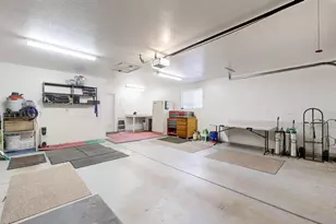 5547 S 2150 W, Roy, UT 84067 - Photo 25