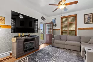 8187 N Mountain View Rd, Lake Point, UT 84074 - Photo 11