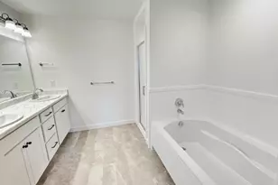 7047 W South Jordan Parkway, South Jordan, UT 84009 - Photo 17